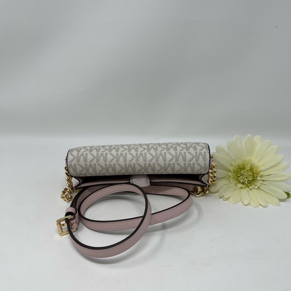 Michael Kors JST Medium MF Crossbody - Picture 5 of 8